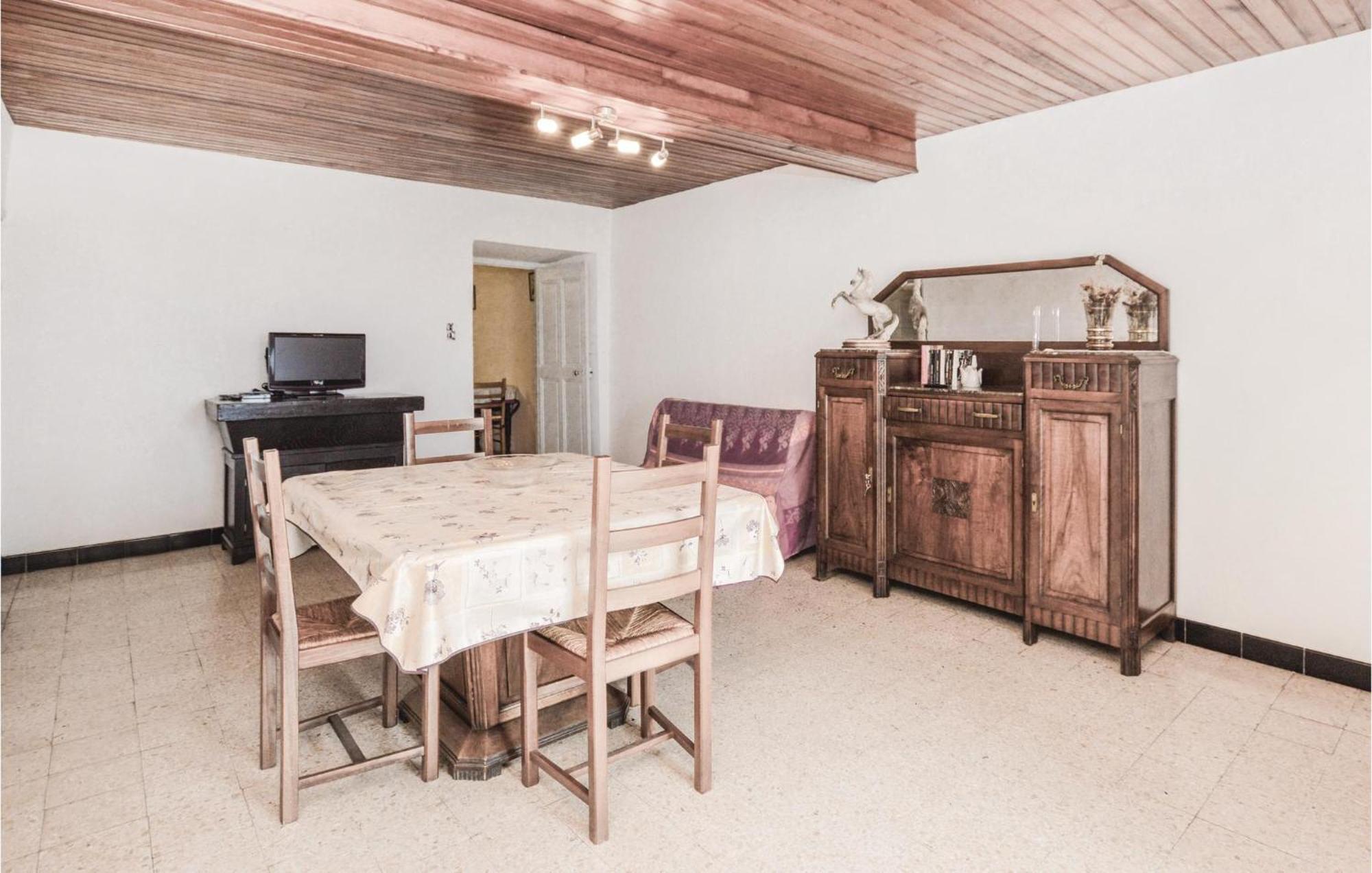 Lovely Apartment In Pietranera With Wifi Dış mekan fotoğraf